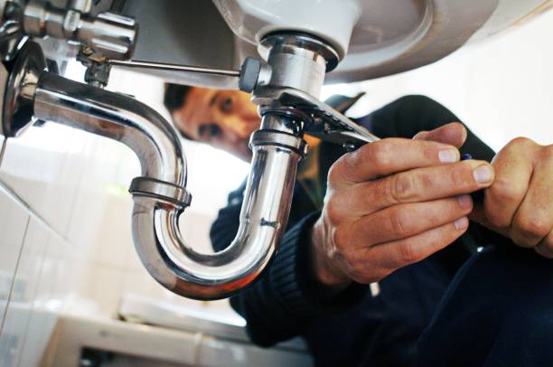 Best Water Leak Repair  in Golden Glades, FL